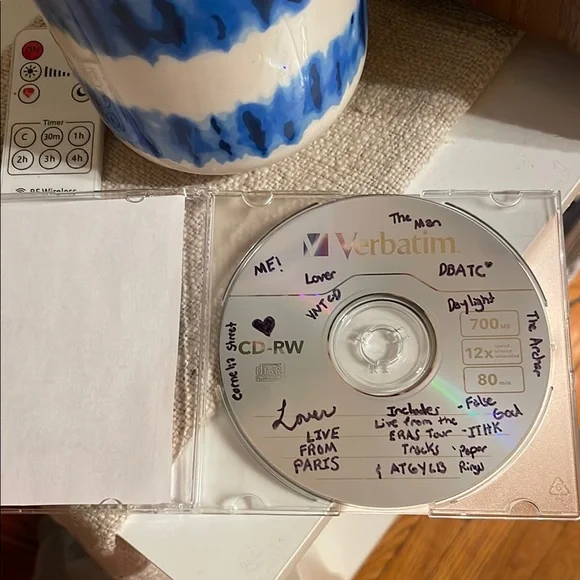 Taylor Swift Fan Made Lover Live From Paris CD 💕 - Picture 3 of 5